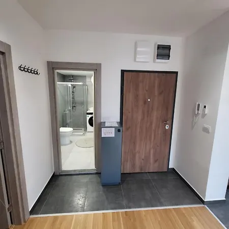 2 Bedroom In Apartament *